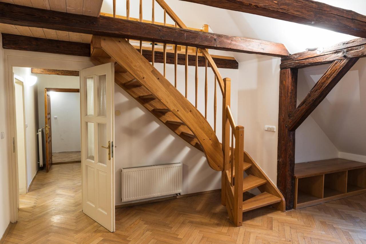White Swan Boutique Apartments Prága Kültér fotó