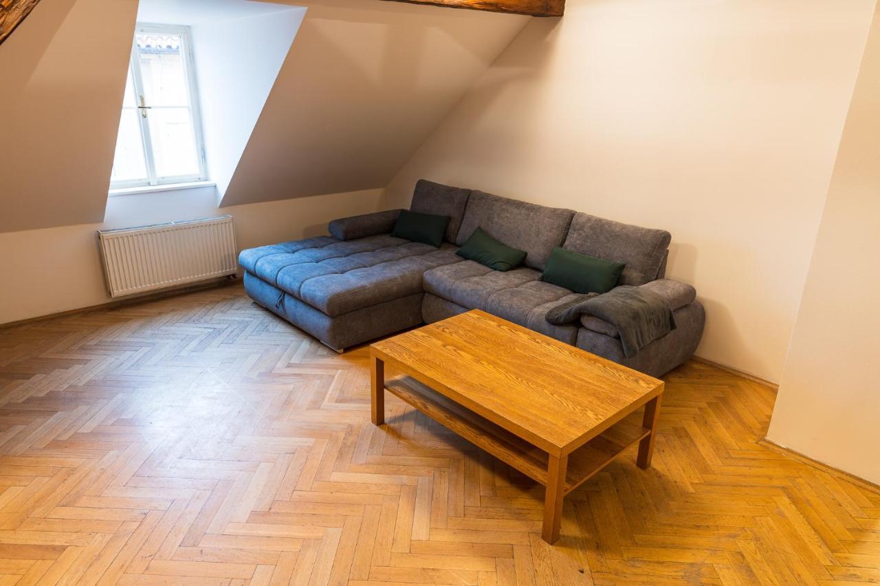 White Swan Boutique Apartments Prága Kültér fotó
