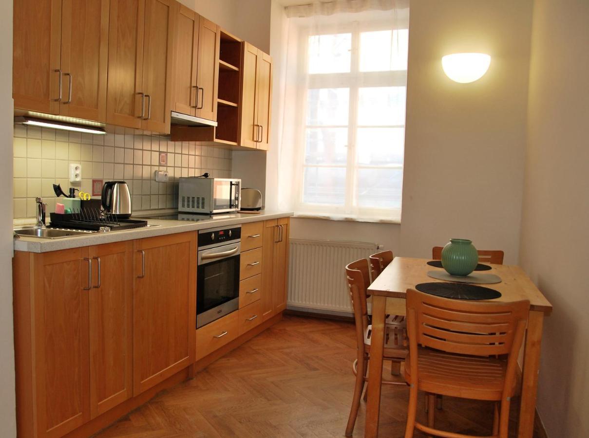 White Swan Boutique Apartments Prága Kültér fotó