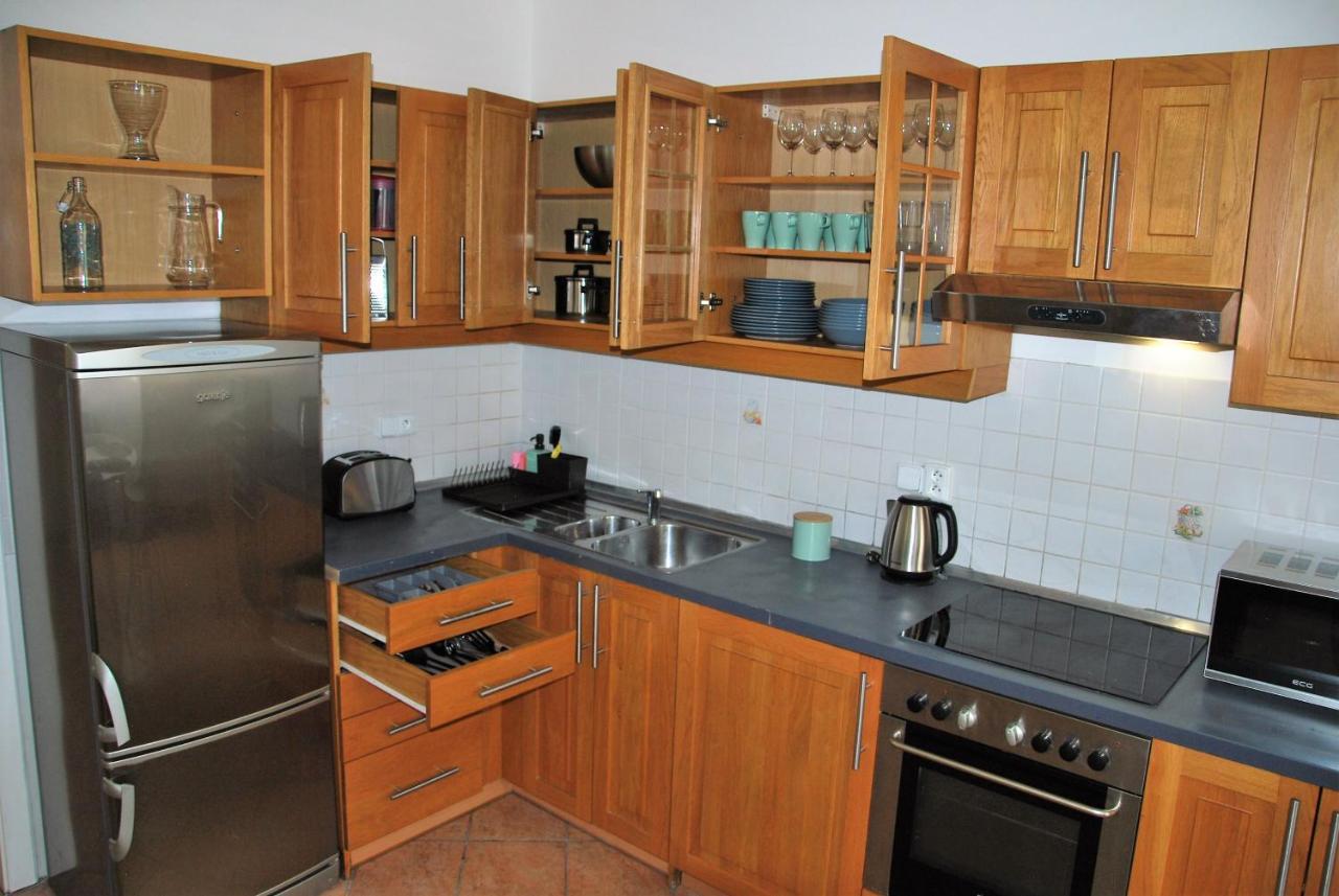White Swan Boutique Apartments Prága Kültér fotó